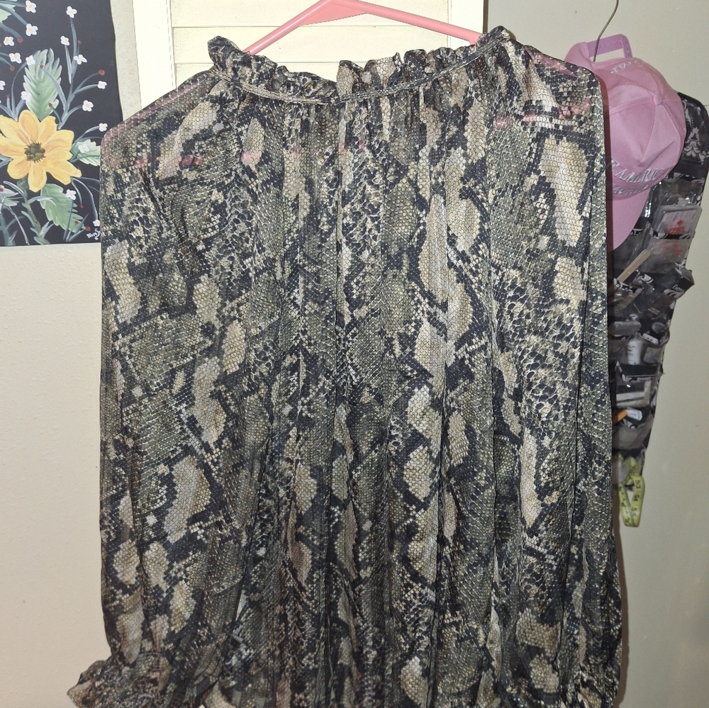 H&M Multicolor Patterned Blouse - Picture 2 of 2